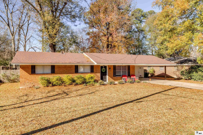 1811 Sherwood Ave in Monroe, LA - Foto de edificio