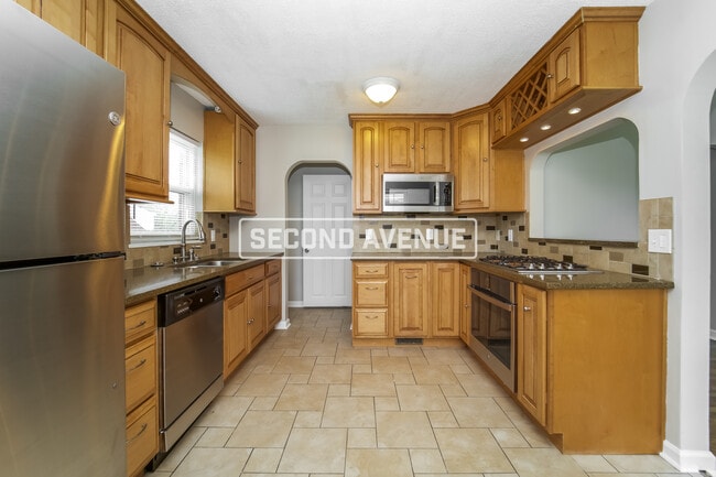 1247 Cascade Rd in Monaca, PA - Building Photo - Building Photo
