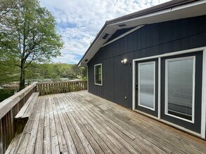 2340 Hines Valley Rd in Lenoir City, TN - Building Photo - Building Photo