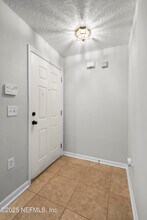 7920 Merrill Rd in Jacksonville, FL - Building Photo - Building Photo