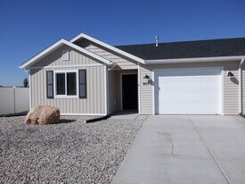 907 Ironwood Cir in Cedar City, UT - Building Photo