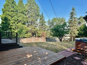 2039 Manzanita St in Klamath Falls, OR - Building Photo - Building Photo