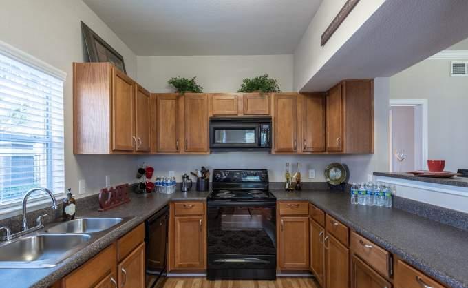 21101 Kingsland Blvd in Katy, TX - Building Photo