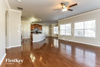 6675 River Island Cir in Buford, GA - Building Photo - Building Photo