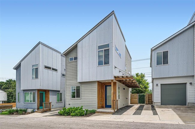 property at 801 N Bluff Dr