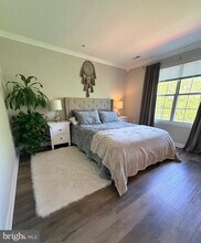 25754 Woodfield Rd in Damascus, MD - Building Photo - Building Photo