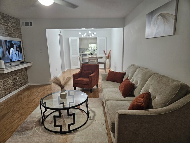 property at 5155 Wayneland Dr