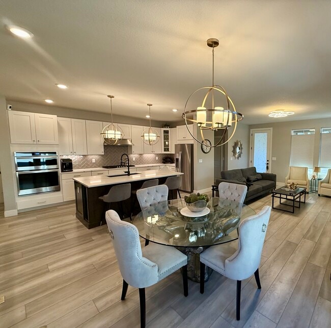 property at 1996 Canyonpoint Ln