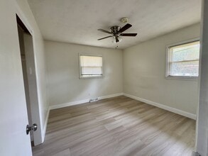 20 Sandra Dr, Unit A in Newport News, VA - Building Photo - Building Photo