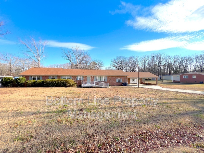 5312 Reid Rd in Indian Trail, NC - Building Photo