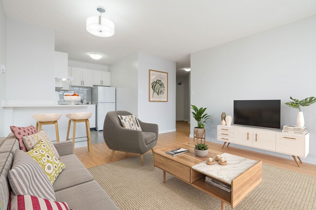 property at 2040 Nelson St