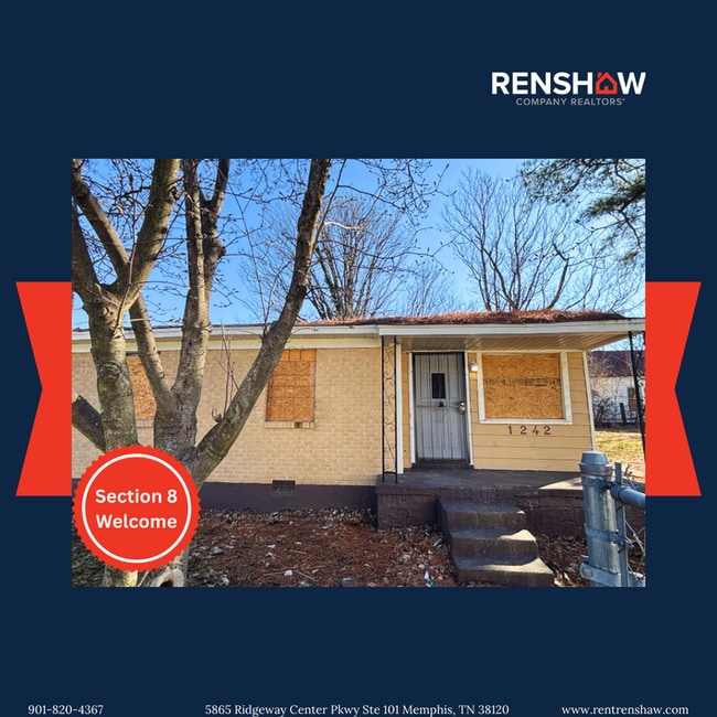 property at 1242 Airways Blvd