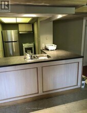 622 Chartwell Ct in Pickering, ON - Building Photo - Building Photo