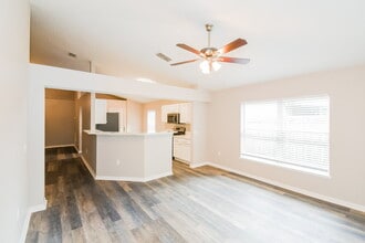 8892 Merseyside Ave in Jacksonville, FL - Building Photo - Building Photo