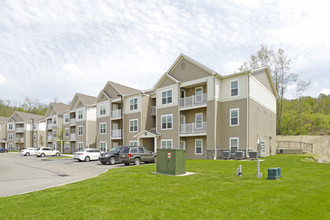 Burkett Place in Washington, PA - Building Photo - Primary Photo