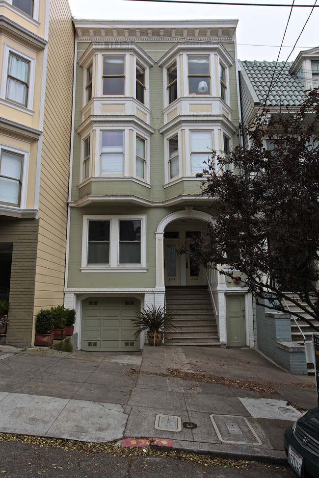 230 Hartford St in San Francisco, CA - Building Photo - Building Photo