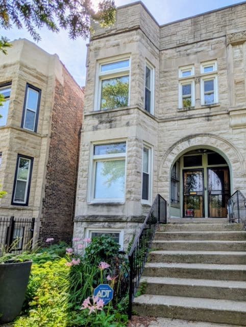 property at 3005 W Fulton St