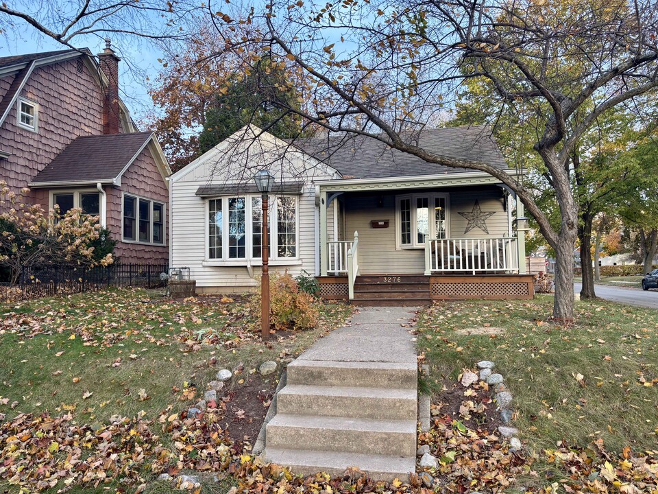 3276 S Lenox St in Milwaukee, WI - Foto de edificio