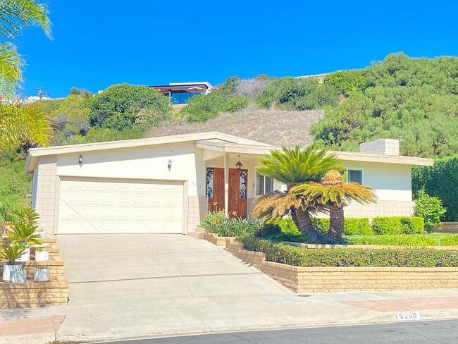 property at 5250 Vickie Dr