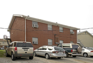 33-36 York Port Dr in Shiloh, IL - Foto de edificio - Building Photo