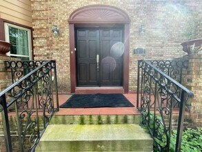 6134 Millstone Run in Stone Mountain, GA - Building Photo - Building Photo