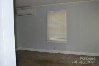 516 Elam Ave in Statesville, NC - Building Photo - Building Photo