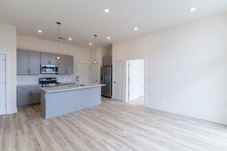 1115 Germantown Ave in Philadelphia, PA - Building Photo - Building Photo