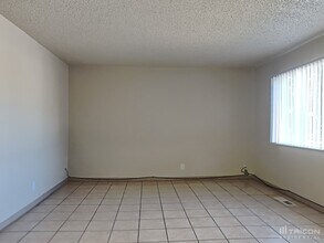 62 S Lake Dr in Antioch, CA - Building Photo - Building Photo