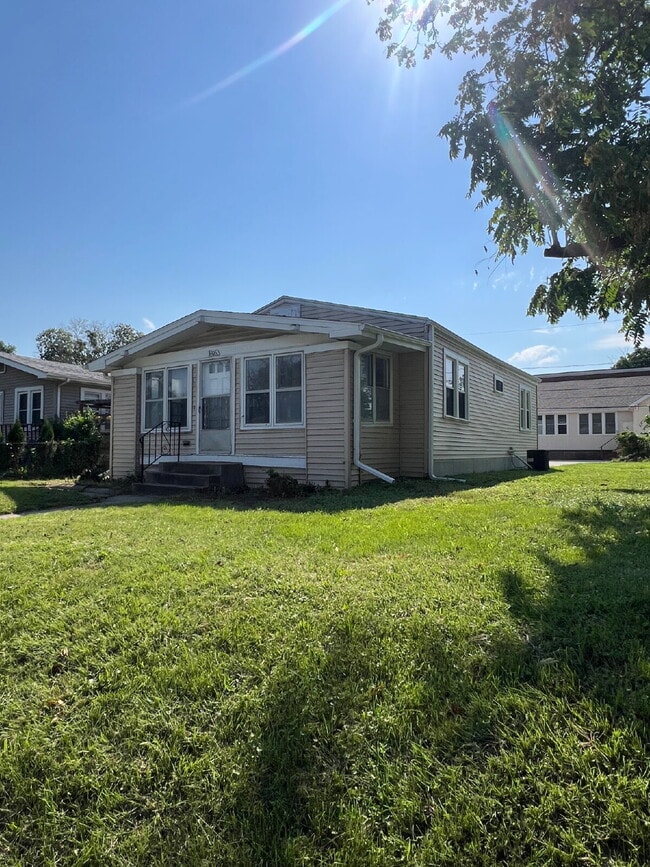 property at 3406 2nd Ave