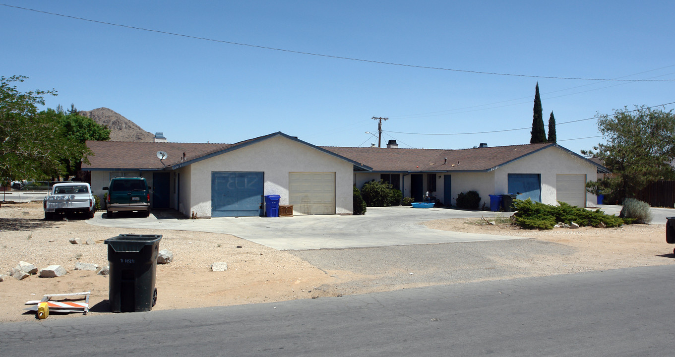 20120 Serrano Rd in Apple Valley, CA - Building Photo