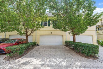 118 Day Lily Dr in Jupiter, FL - Building Photo - Building Photo