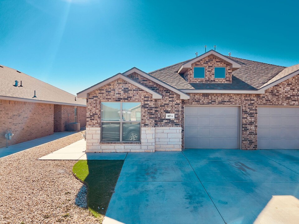 1627 133rd St in Lubbock, TX - Building Photo