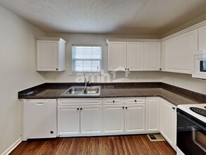 615 Glen Valley Trl in Smyrna, TN - Building Photo - Building Photo