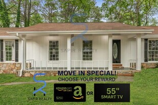 2694 Hickory Valley Dr in Snellville, GA - Building Photo