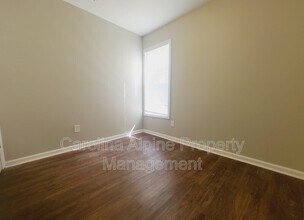 1107 Brown Summit Ave in Statesville, NC - Building Photo - Building Photo