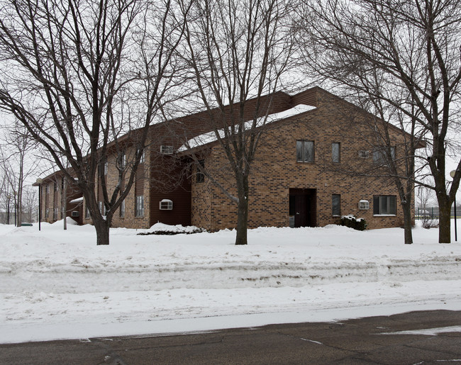 Parkside Apartments in New Prague, MN - Foto de edificio - Building Photo