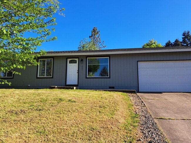 property at 1993 Del Mar Dr