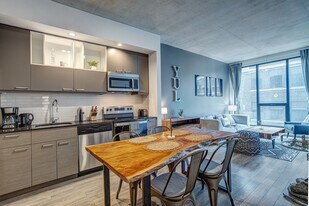 375 Rue de la Concorde in Montréal, QC - Building Photo