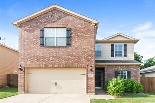 321 Misty Mountain Dr in Fort Worth, TX - Building Photo