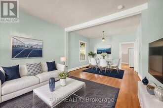 30 Baker St in Hamilton, ON - Building Photo - Building Photo