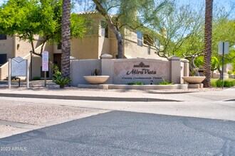 9550 E Thunderbird Rd in Scottsdale, AZ - Building Photo - Building Photo