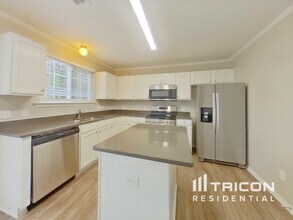 2016 Mallard Woods Pl in Charlotte, NC - Building Photo - Building Photo