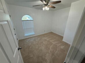 9403 Timberbluff Rd in Dallas, TX - Building Photo - Building Photo