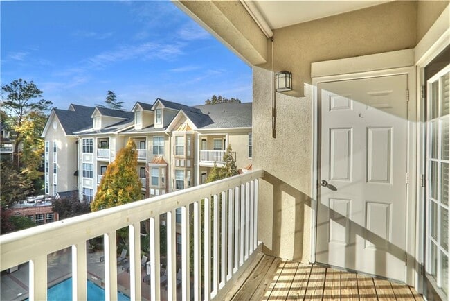 1407 Westchester Ridge NE