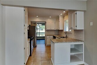 4708 Jamerson Forest Cir in Marietta, GA - Building Photo - Building Photo