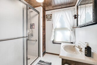 49 Delafield St in Poughkeepsie, NY - Building Photo - Building Photo