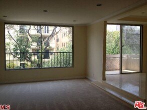1531 Camden Ave-Unit -204 in Los Angeles, CA - Building Photo - Building Photo