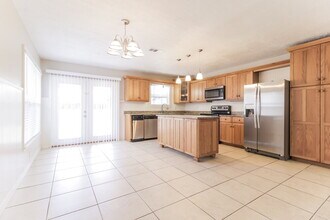 1012 Hornbeam St in Oviedo, FL - Building Photo - Building Photo