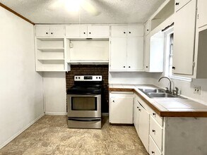 1527 1st Ave SW in Ardmore, OK - Building Photo - Building Photo