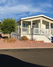 2650 W Union Hills Dr in Phoenix, AZ - Building Photo - Building Photo